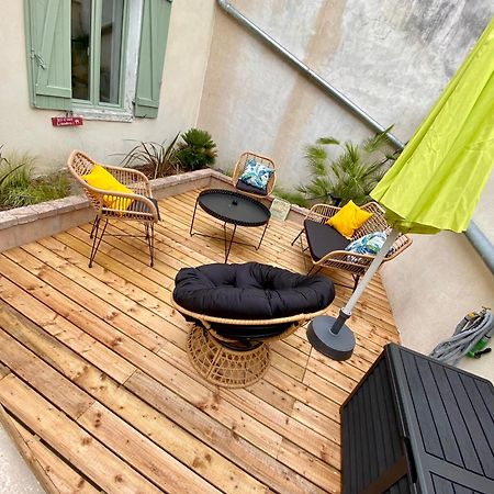 Superbe Appartement Terrasse Et Parking Gratuit Auxerre Esterno foto
